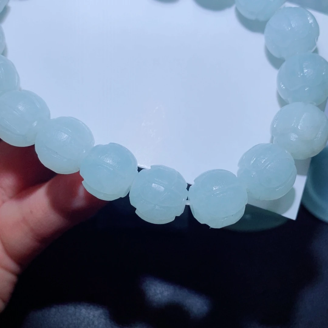 定制翡翠未镶嵌吊坠