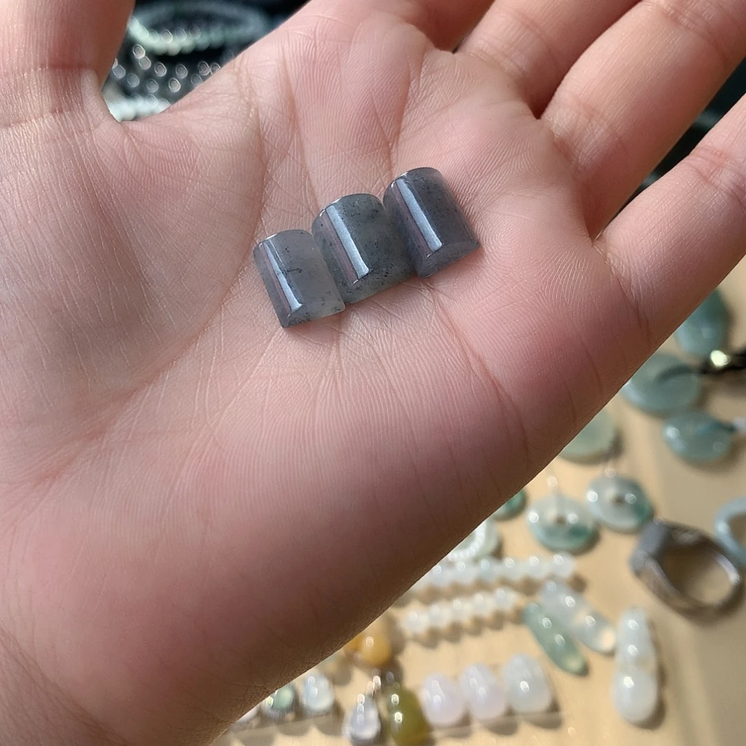 翡翠未镶嵌颈饰无事柱多样性发货