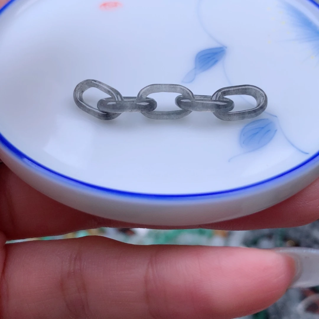 翡翠散珠乌鸡五环