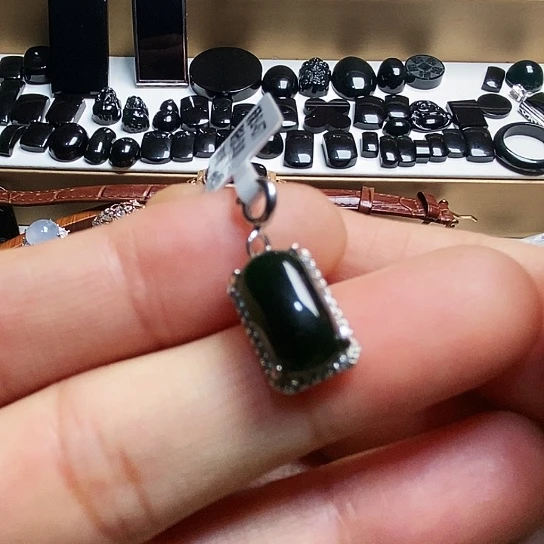 翡翠银S925镶嵌颈饰