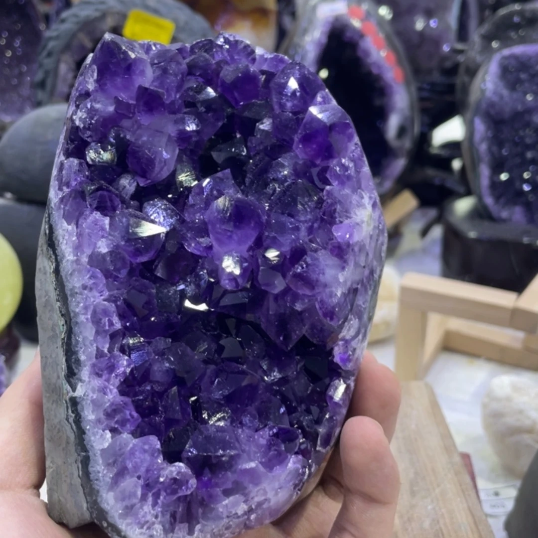 未镶嵌珠宝半成品水晶