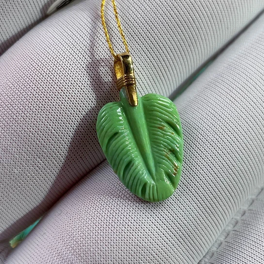 绿松石18K金镶嵌珠宝奇石