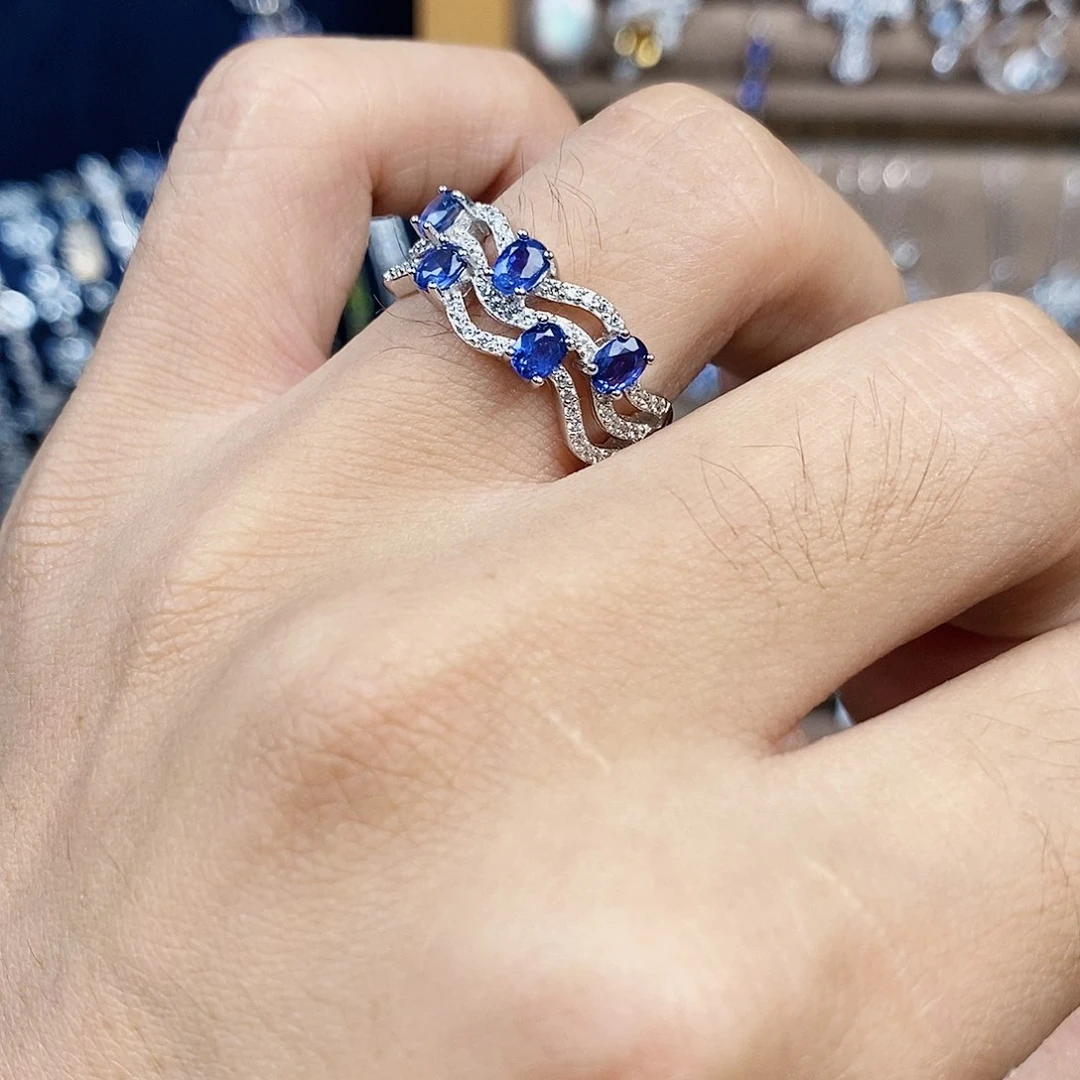 蓝宝石戒指戒指银S925镶嵌