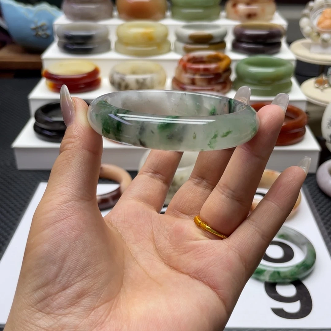 石英质玉手镯未镶嵌京**儿