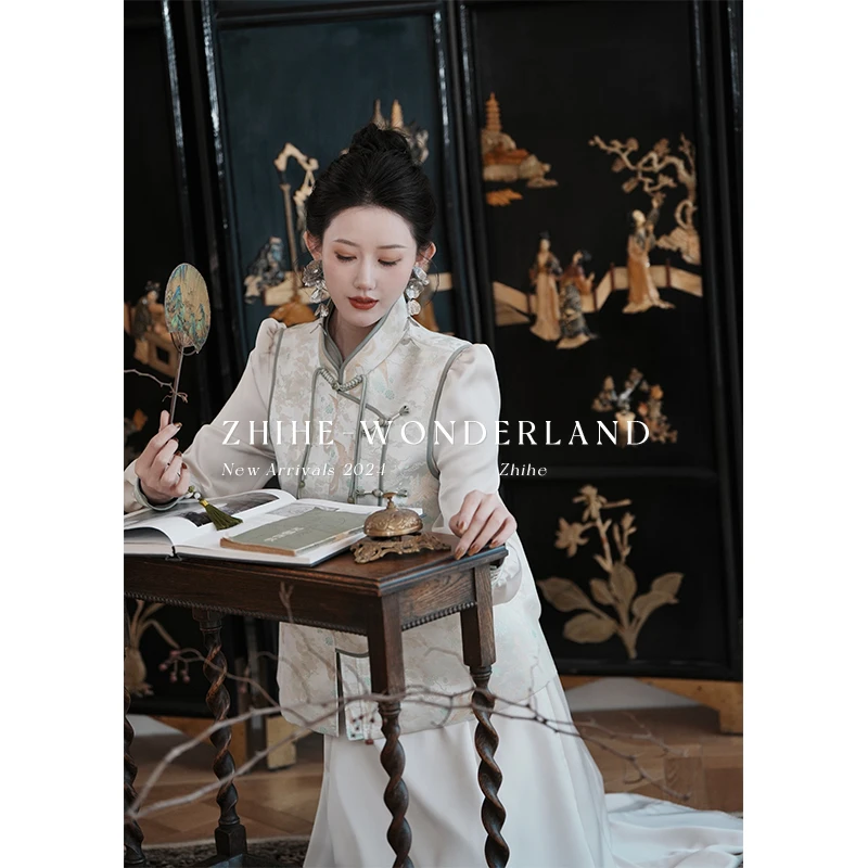 至禾Wonderland【青姝词下】清冷新中式定制提花锻马甲+缎面连衣裙