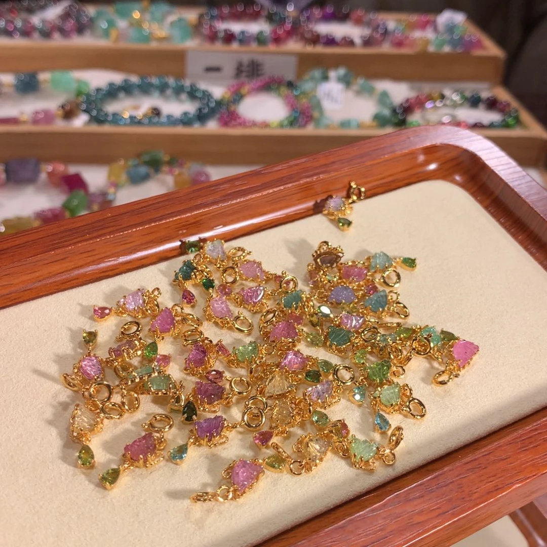 多样性发货一件未镶嵌碧玺