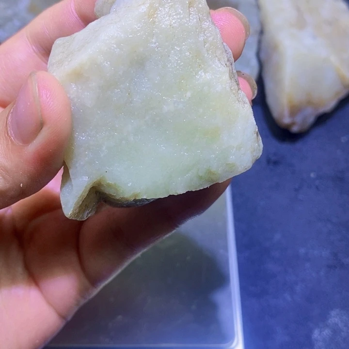 未镶嵌和田玉珠宝半成品