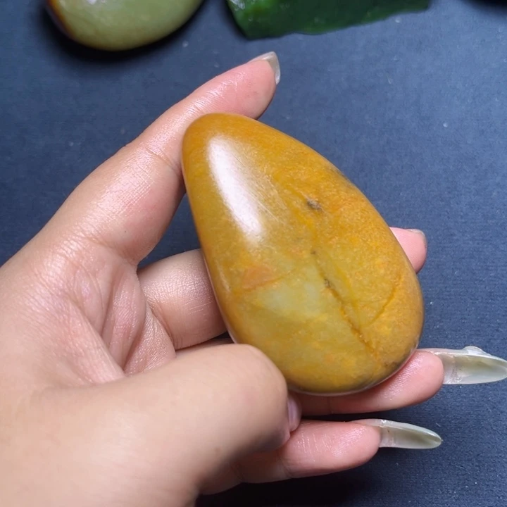 未镶嵌和田玉珠宝奇石
