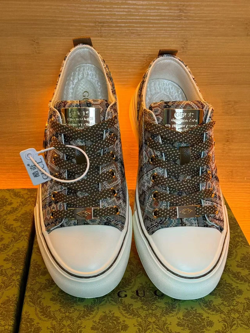 男士断码休闲板鞋KQ6511卡其色