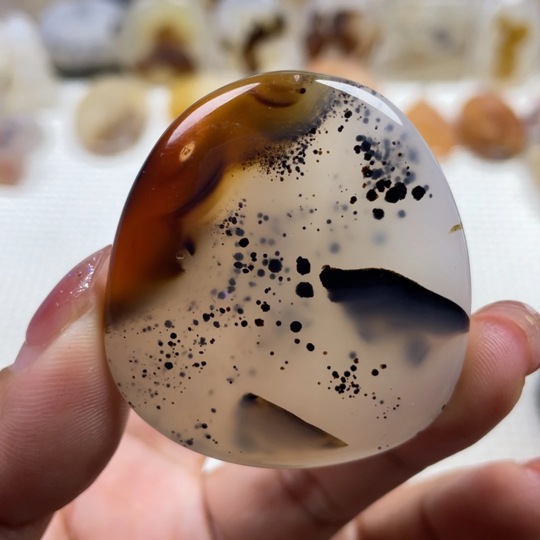 玛瑙/玉髓未镶嵌颈饰