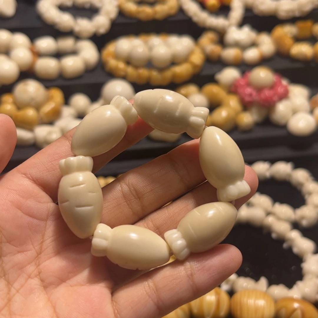吊坠菩提根/象牙果