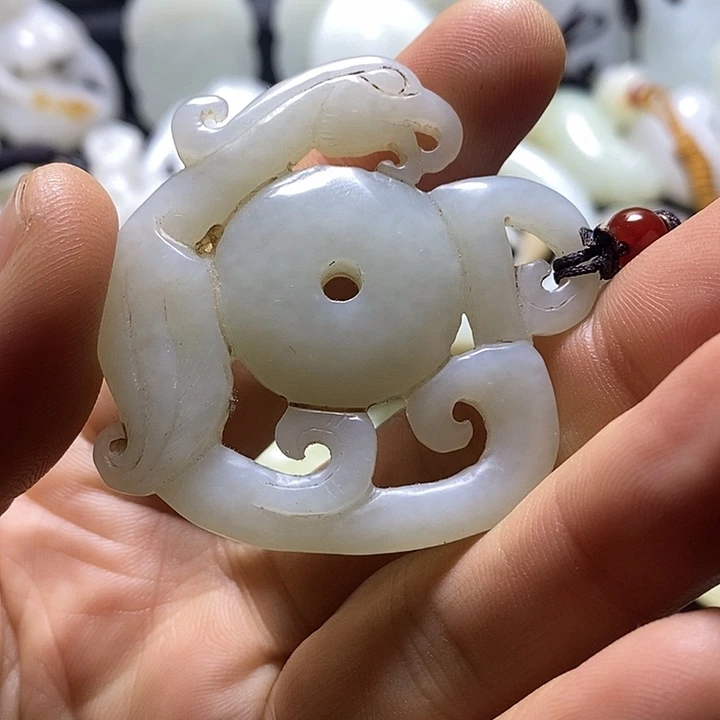 和田玉未镶嵌挂件