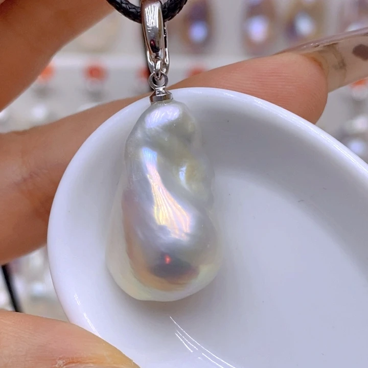 未镶嵌淡水珍珠吊坠(赠链)