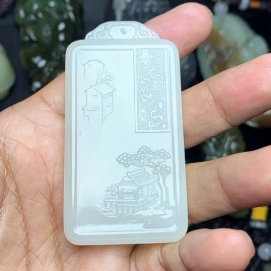 颈饰未镶嵌和田玉