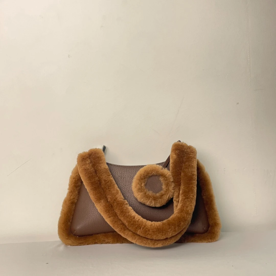 M7915小牛棕【点点精选】新款时尚轻奢百搭气质女包