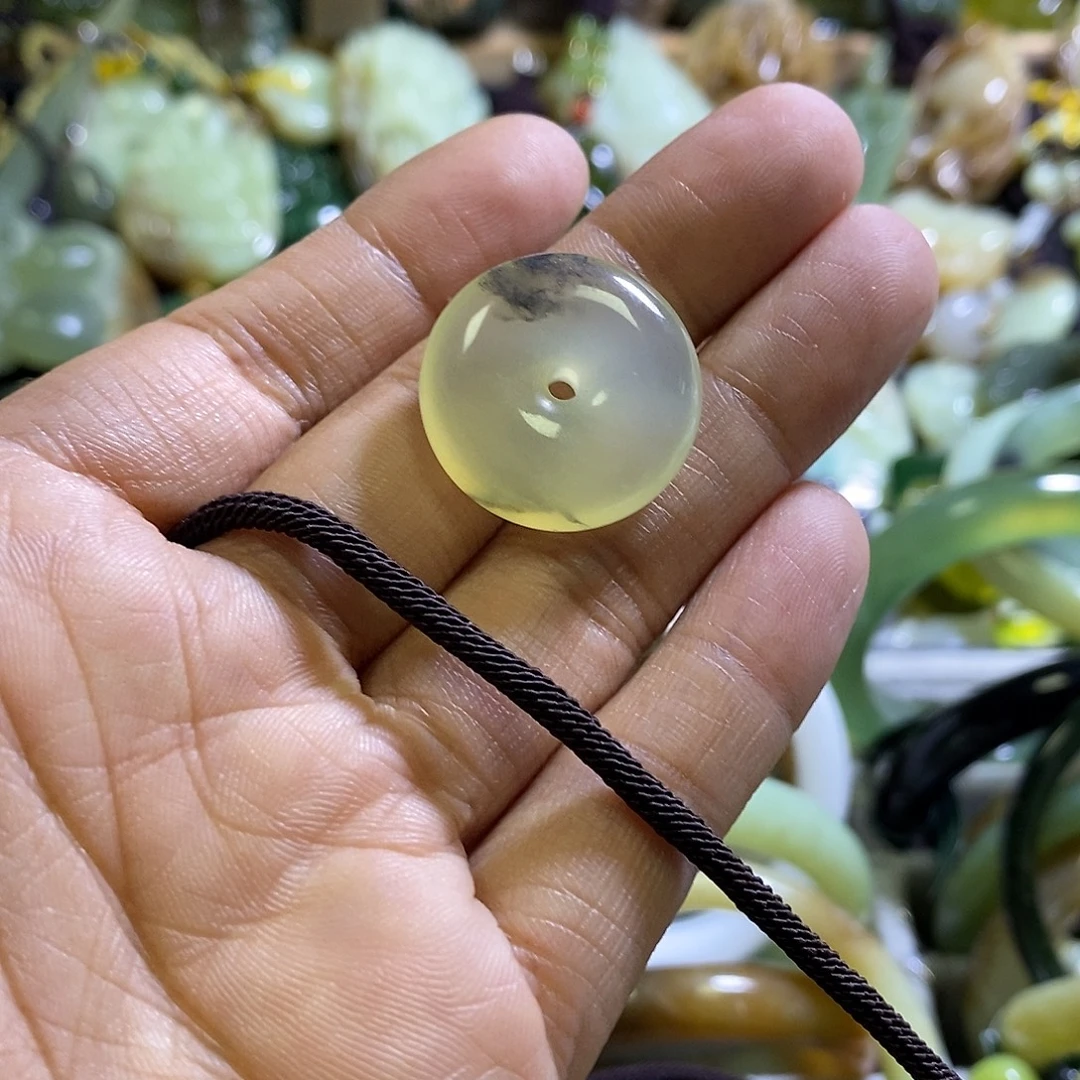 岫玉未镶嵌手镯挂件