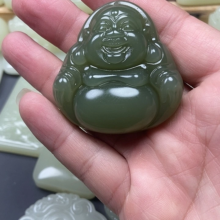 和田玉（糖玉）未镶嵌挂件