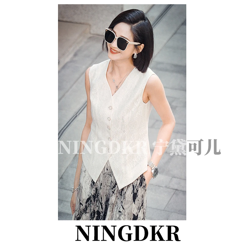 优B30225重工镂空钩花蕾丝背心女显瘦V领洋气衣服马甲百搭外穿