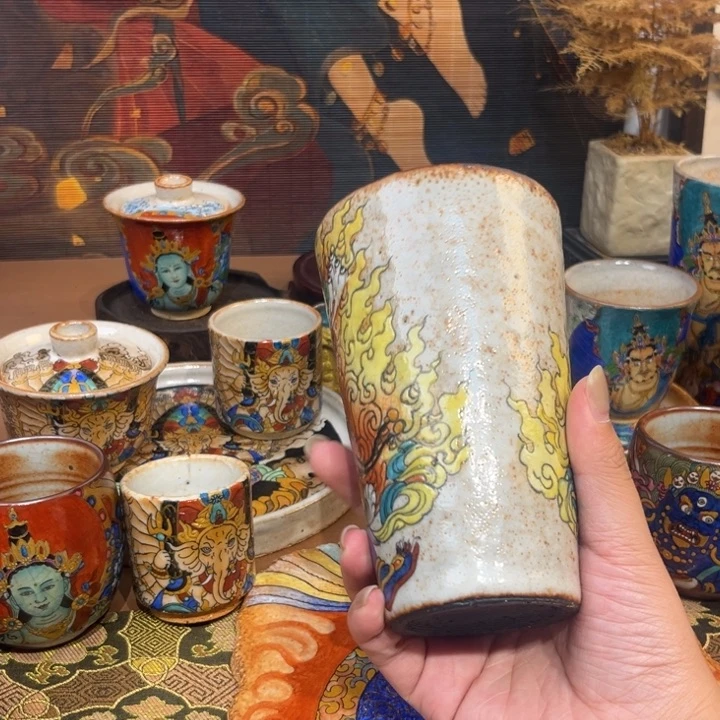 低****金手工手绘六臂大黑天茶杯