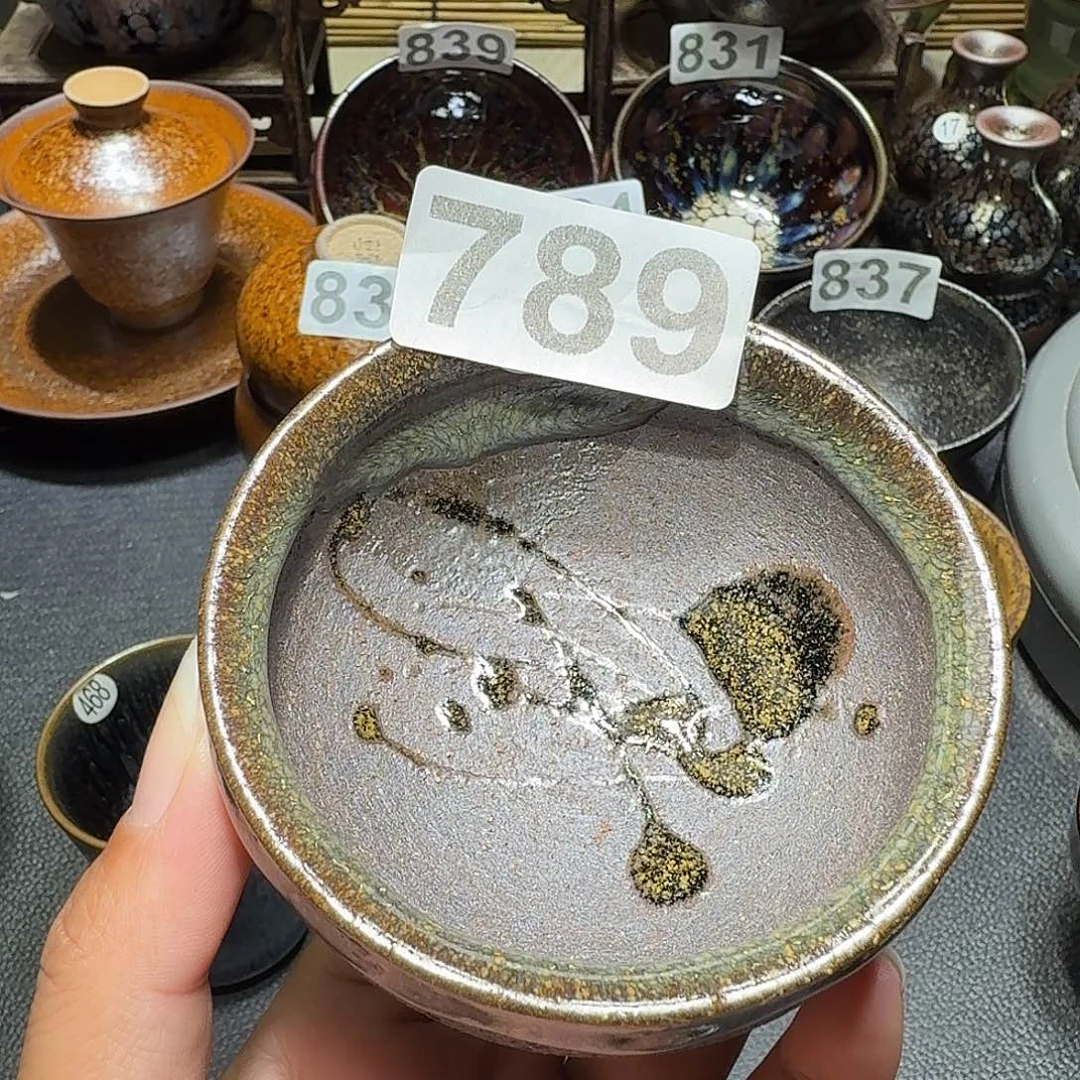 茶盏头发头发头发789