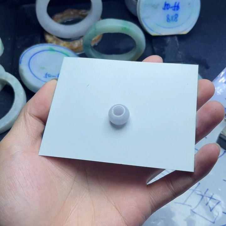 翡翠未镶嵌颈饰缅甸翡翠
