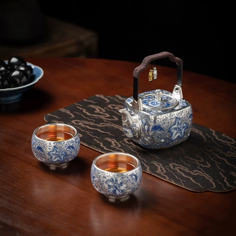 周鸿杰青花缠枝莲银提梁壶一壶两杯ZH2232