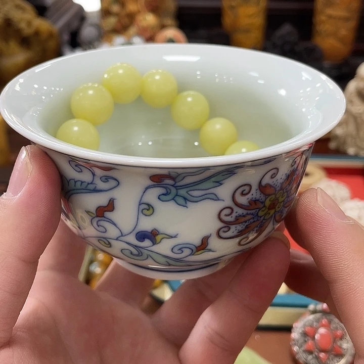 瓷片精致雕刻工艺