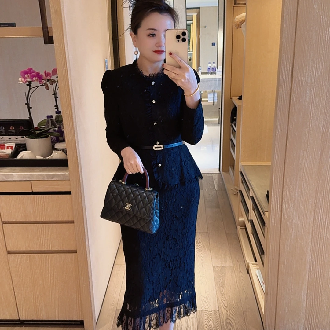 唯伊公馆春季新款优雅蕾丝花边显瘦气质女时尚假两件连衣裙98577