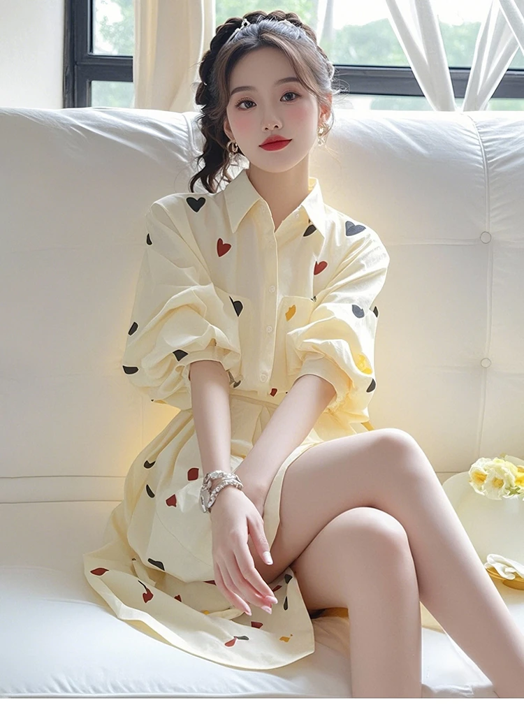 2025春季新款独特超好看气质印花连衣裙女装减龄小清新衬衫短裙子