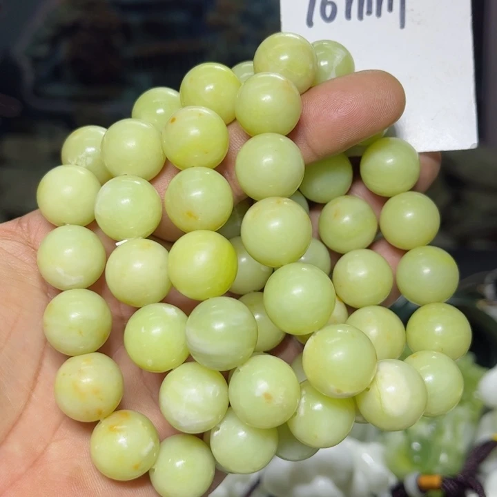 蛇纹石玉手串未镶嵌