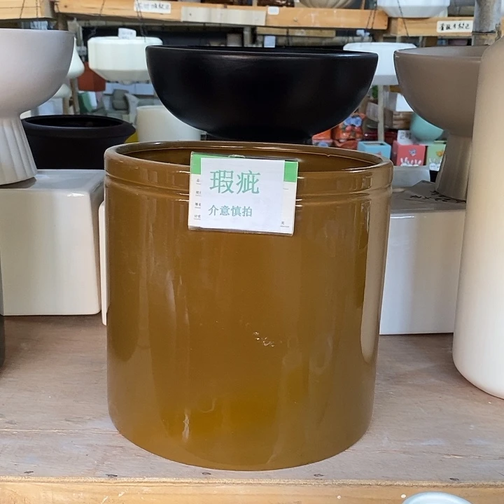 紫砂花盆多肉瑕疵盆有孔。