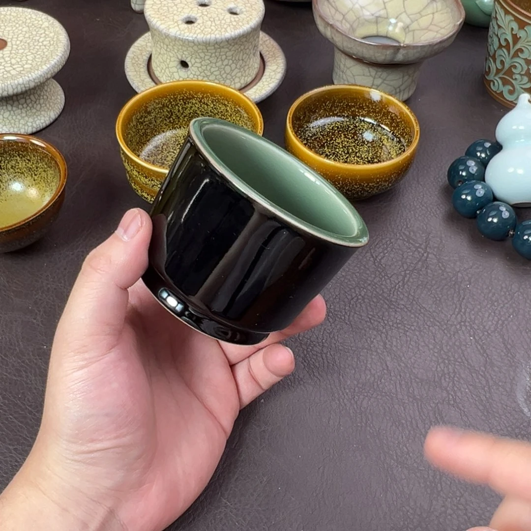 青瓷茶器青瓷茶器微瑕