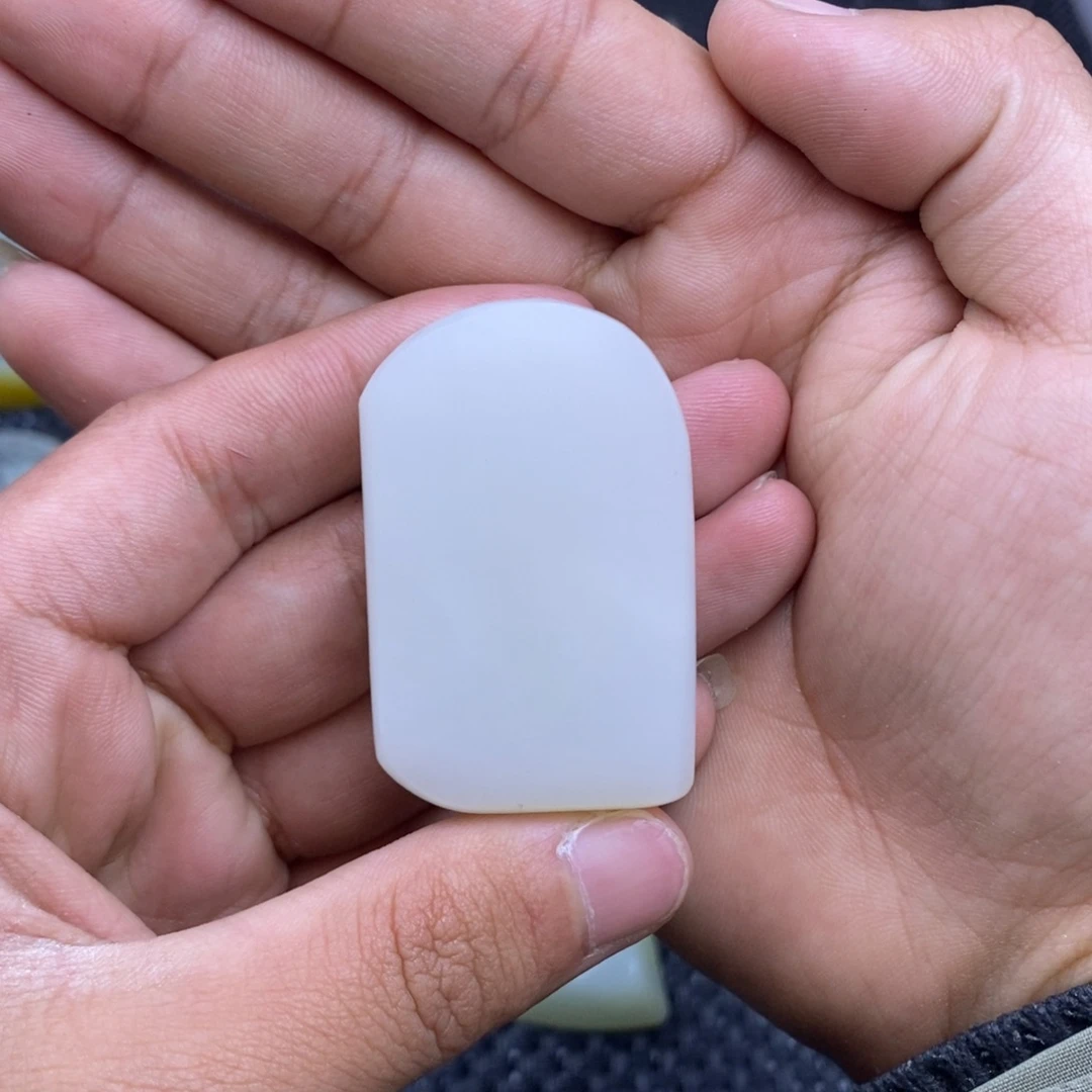 小***2定制和田玉未镶嵌定制