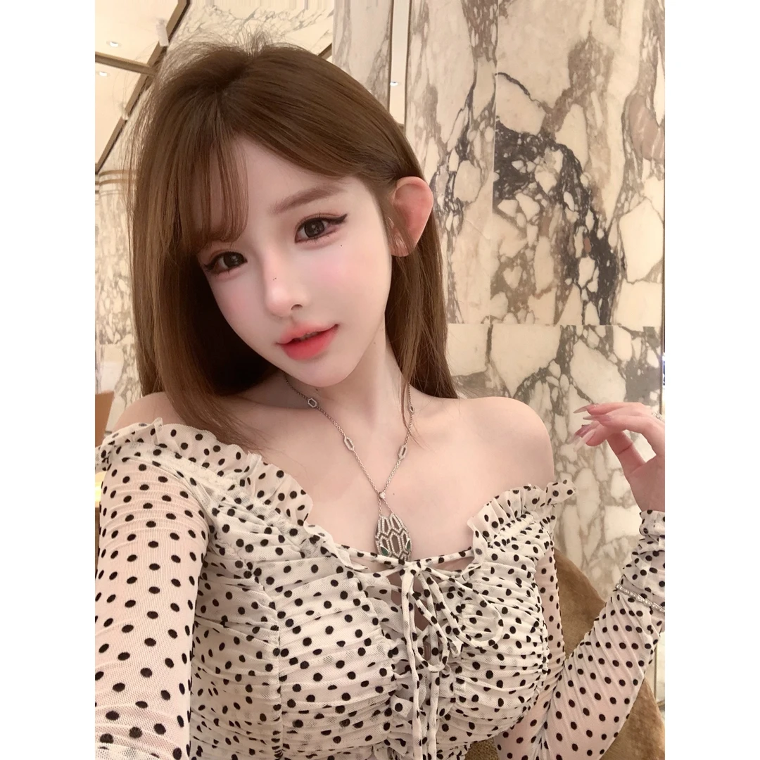 TUTU【波尔卡】时尚百搭气质洋气修身显瘦波点长袖打底T恤#CT1069