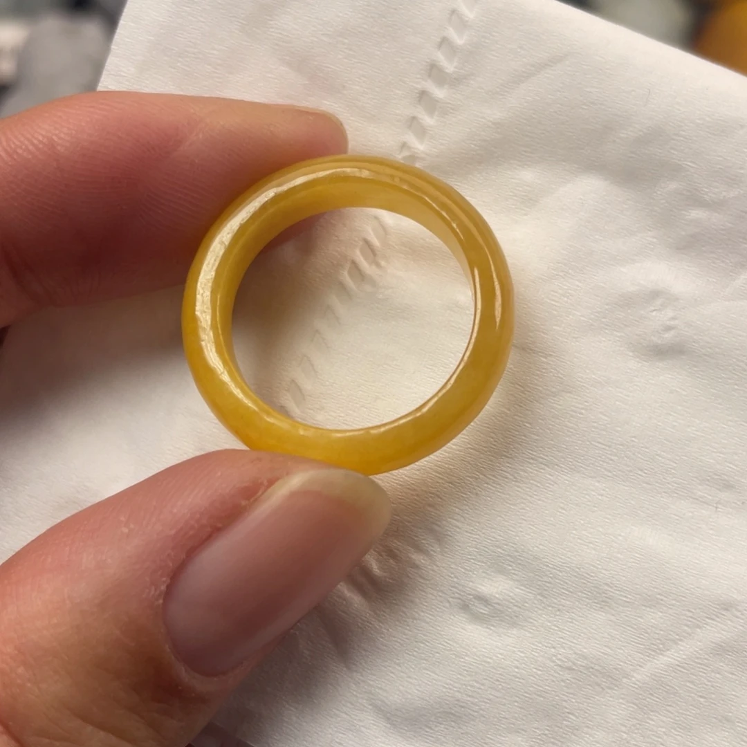 翡翠未镶嵌颈饰翡翠戒指19.2