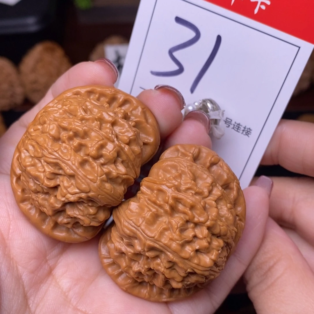 文玩核桃把件31闷尖狮子头4.4➕