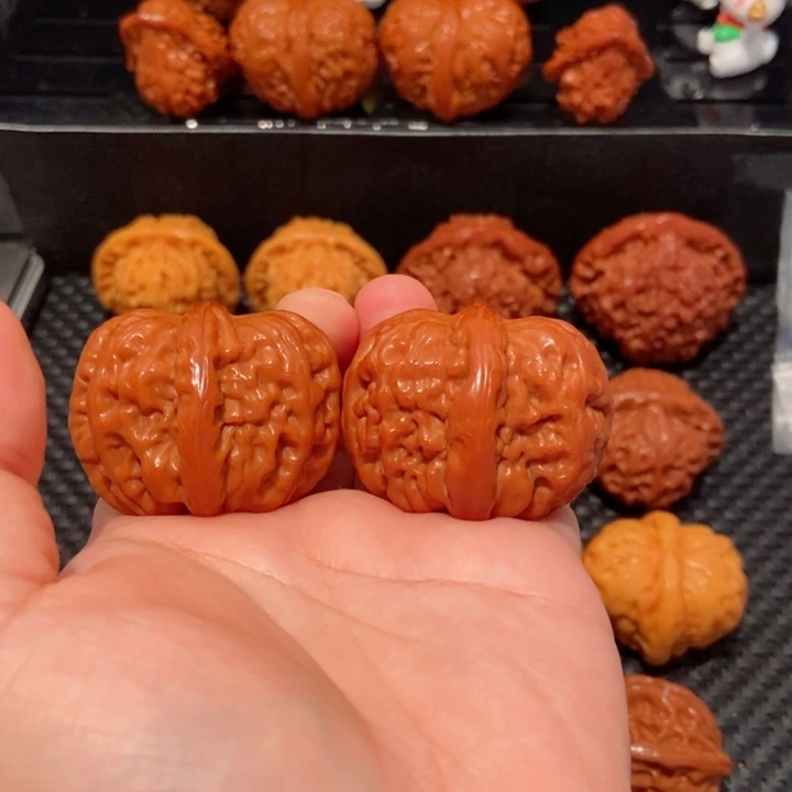 文玩核桃把件柳**风41.9尺寸元宝2448