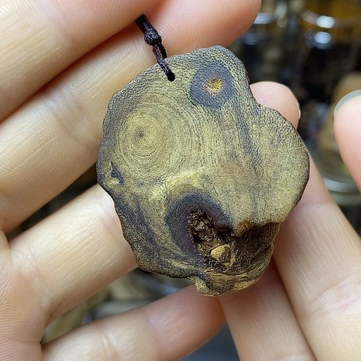 沉香碎屑沉香菩萨棋沉香碎硝8克