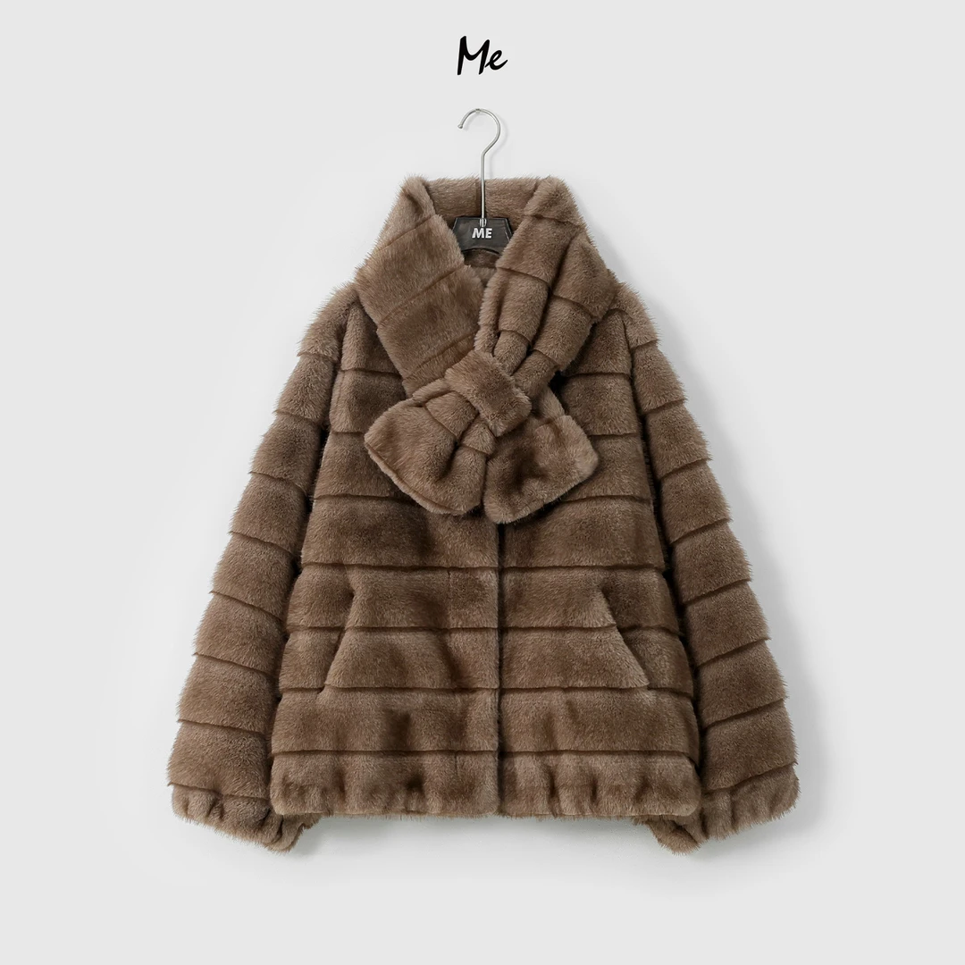 ME【歌剧院 (含围脖)】高密绒毛稀有御寒保暖时尚毛毛外套MESA5854