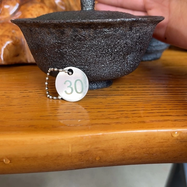 释*荥经黑砂30号高品瑕1只