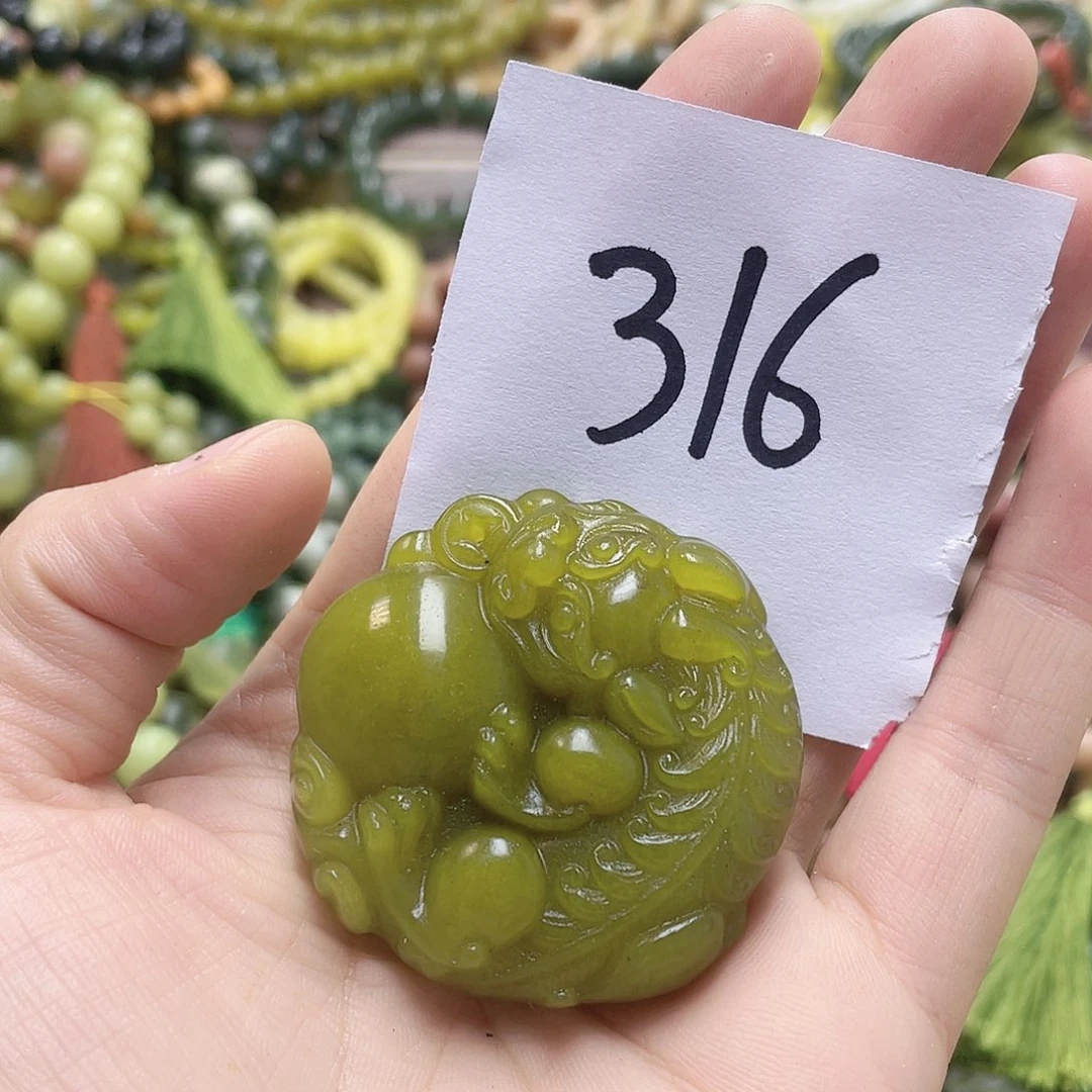 未镶嵌蛇纹石玉手链