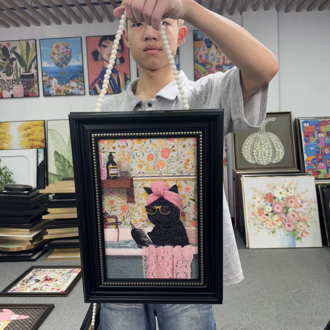富婆猫咪卡通装饰画复古文艺风小众高级感客厅挂画134