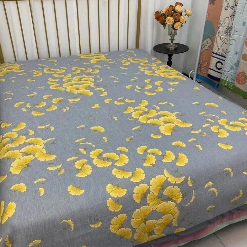 【雅漫严选】飞舞银杏双人2*2.3米多功能纱布盖毯