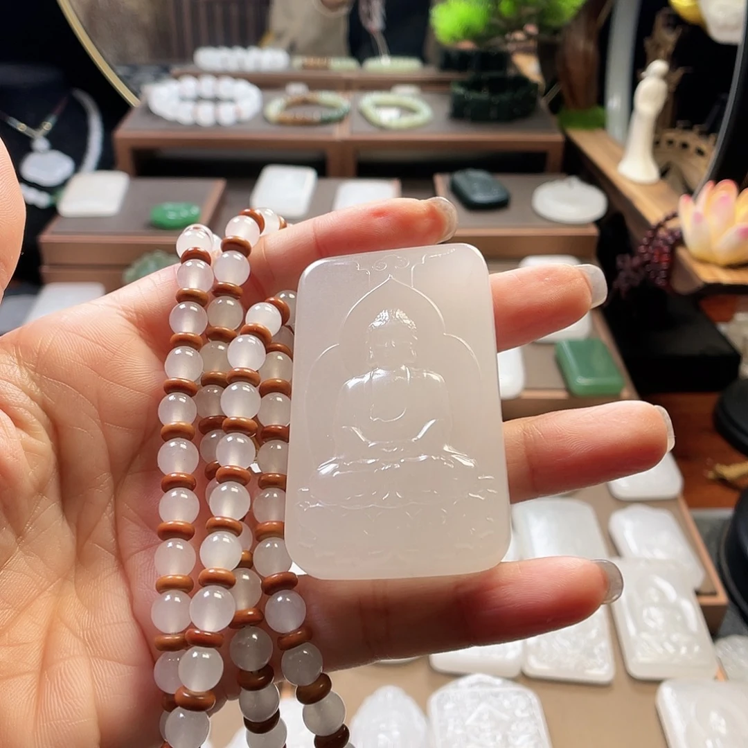 最***来石英质玉（金丝玉）合金颈饰新疆金丝玉双面雕工