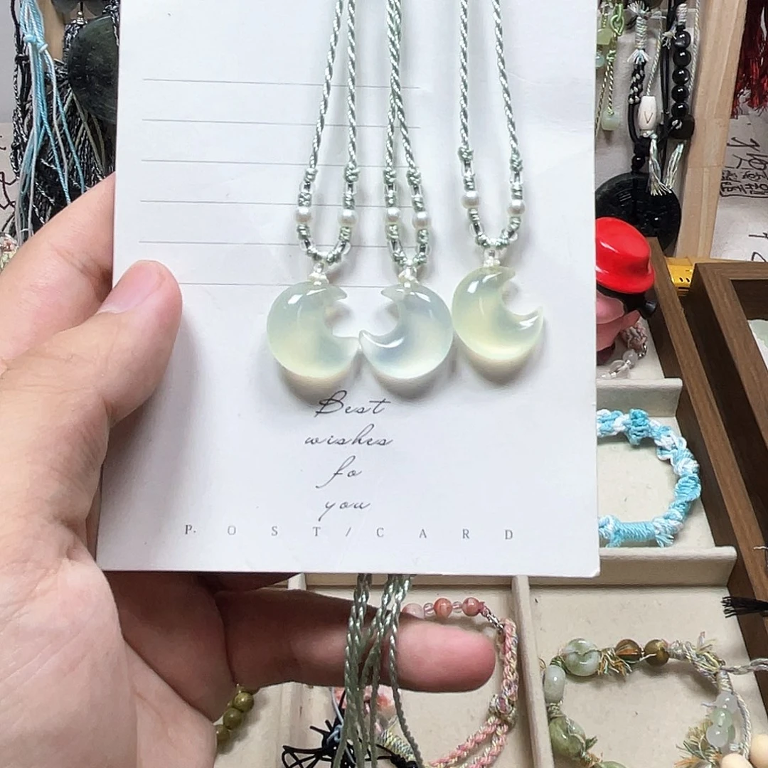 蛇纹石玉合金颈饰