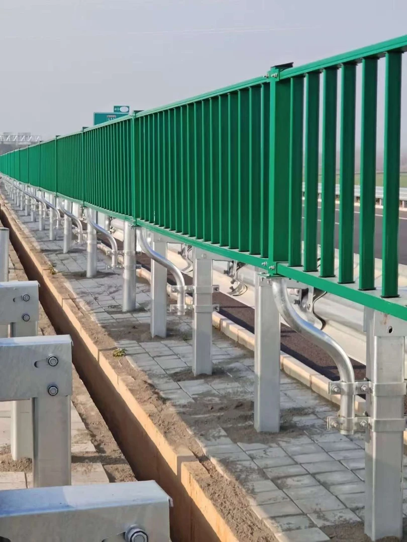 公路防眩格栅中央防眩栅中央隔离防眩隔离栅挡光防眩隔离栅