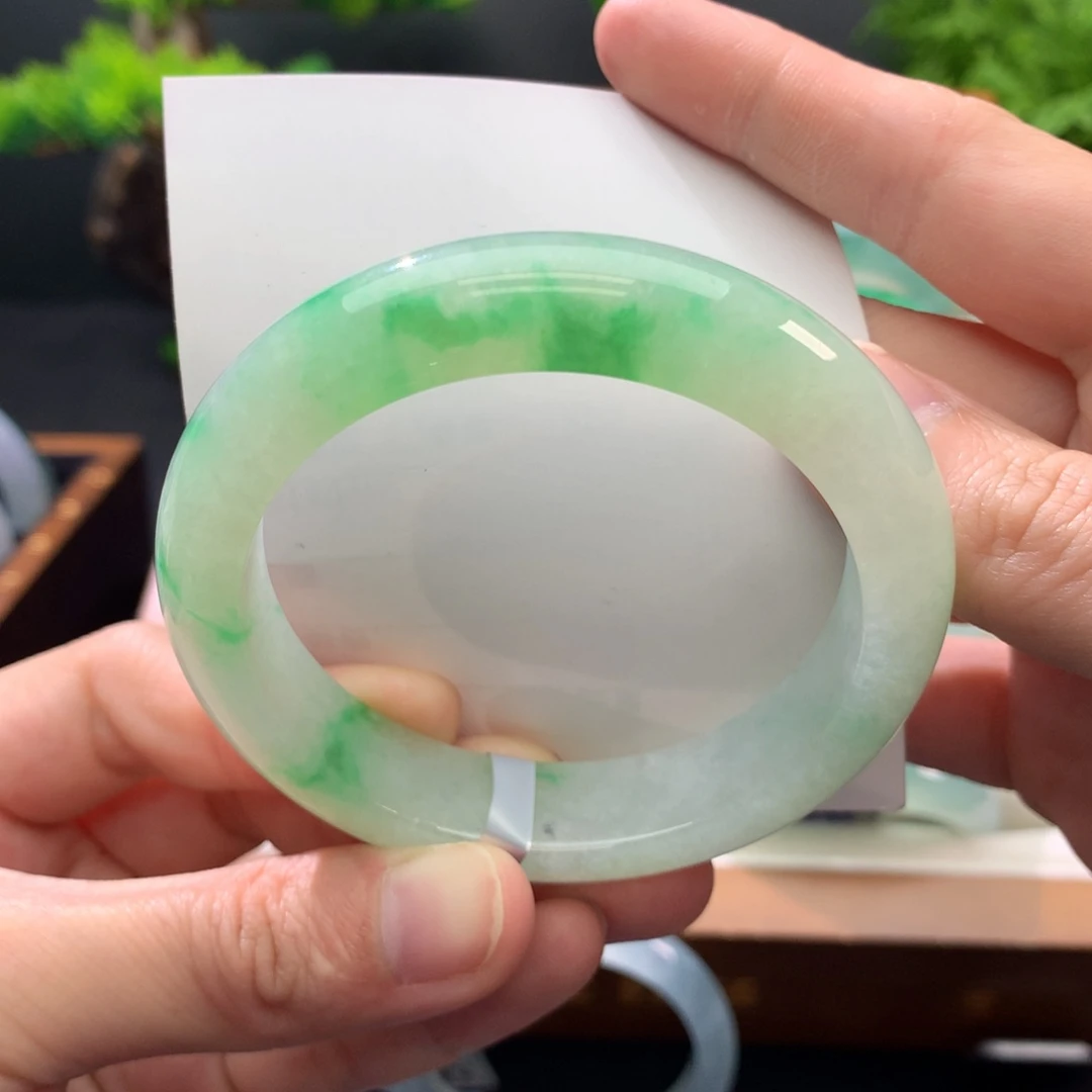 翡翠未镶嵌手镯闪购 12