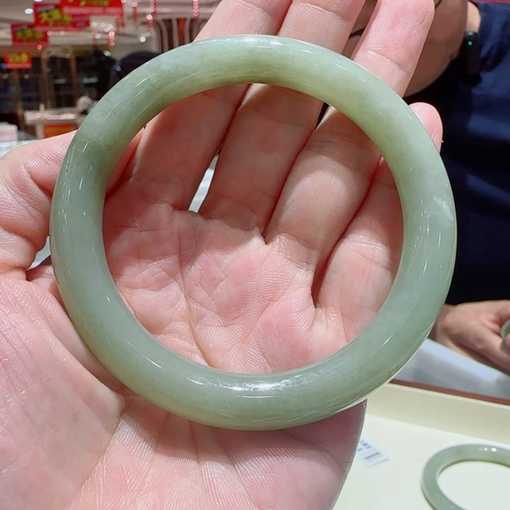 未镶嵌手镯和田玉58
