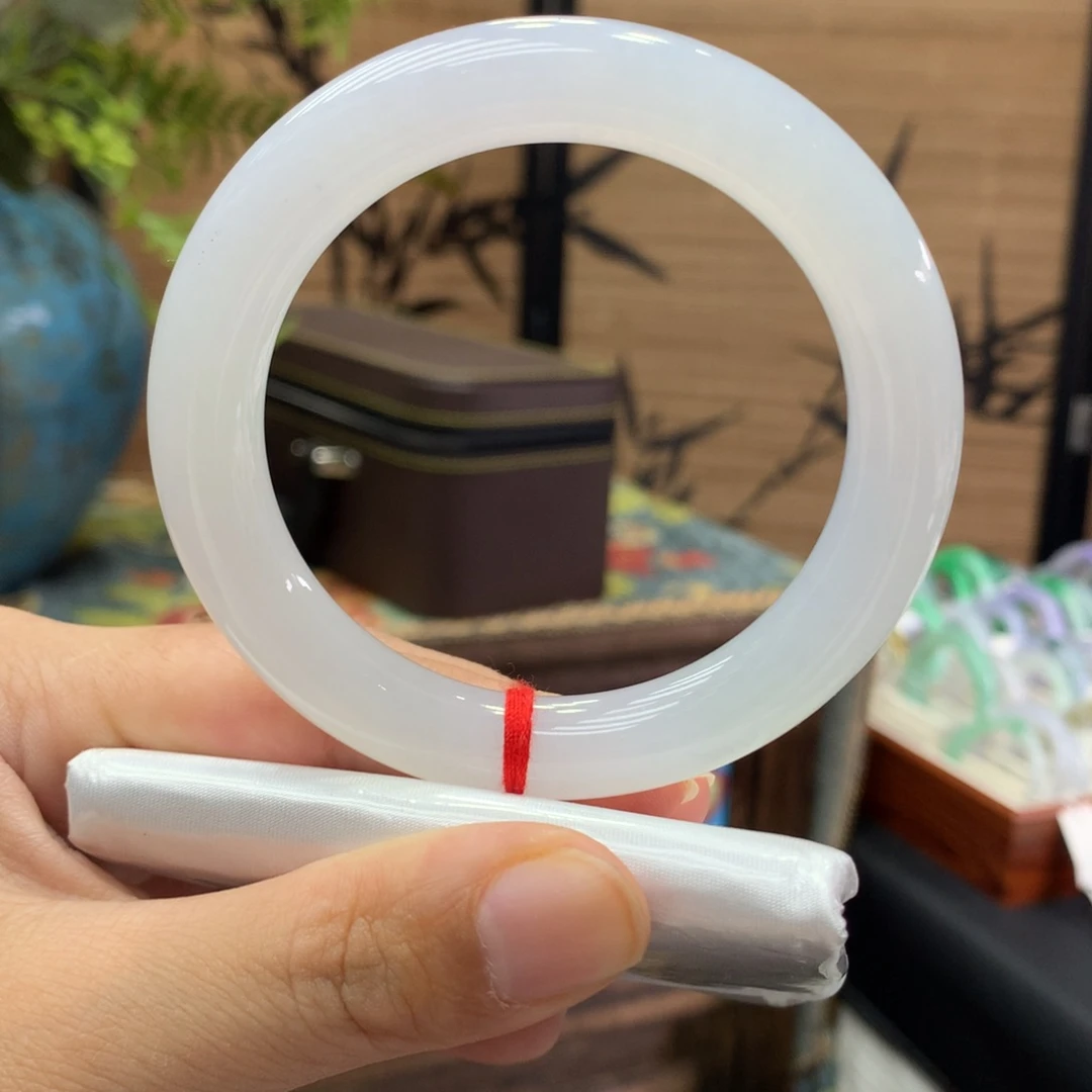 翡翠手镯未镶嵌4号