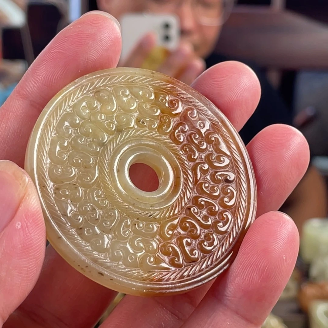 风***子和田玉未镶嵌挂件